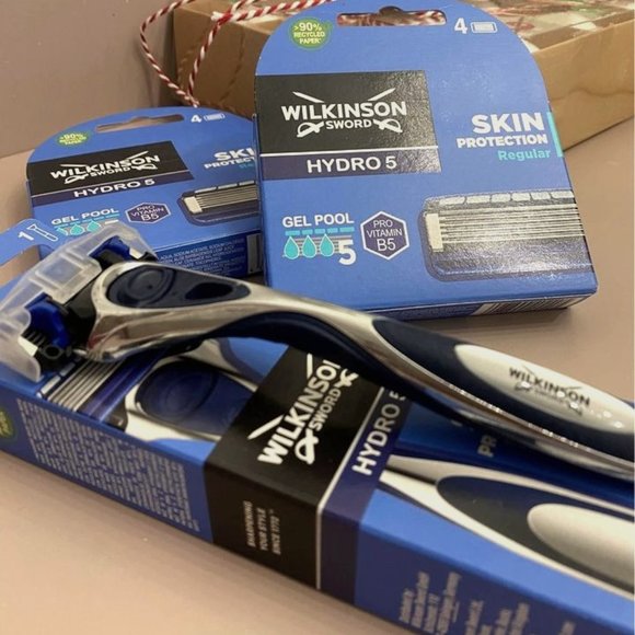Brand New Wilkinson Razors - Picture 1 of 1